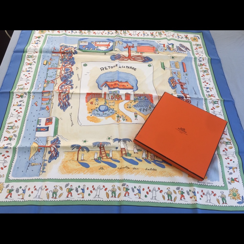 Hermès scarf